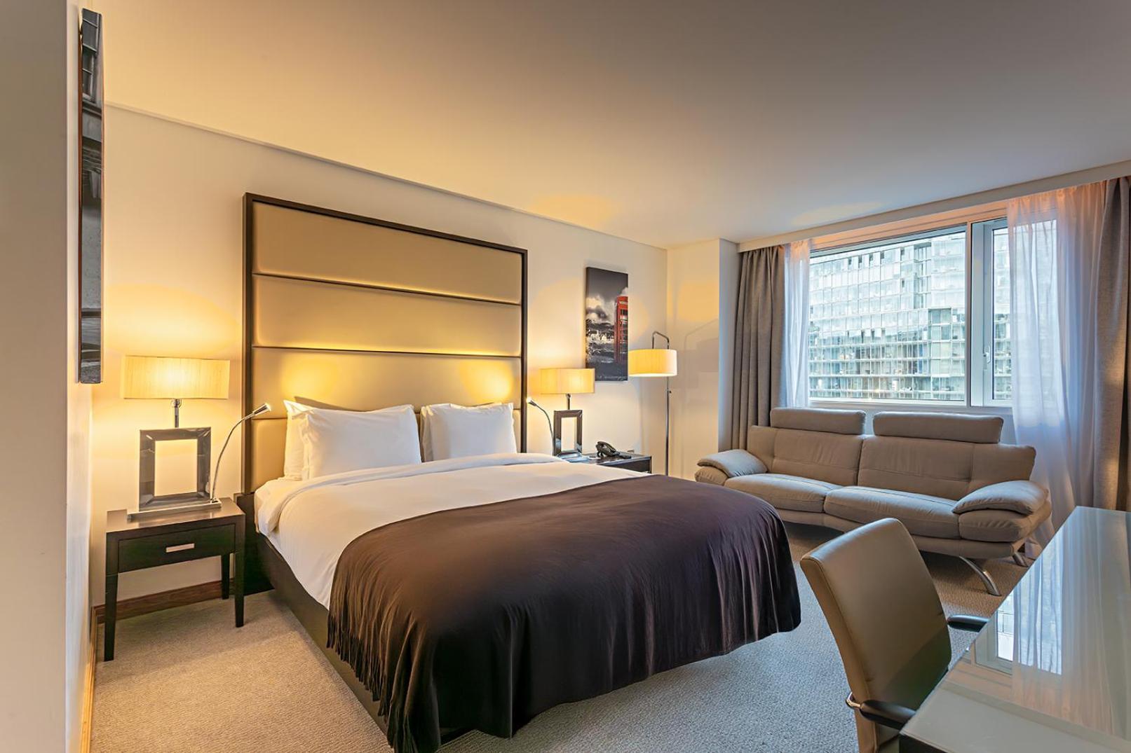 Deluxe King Room