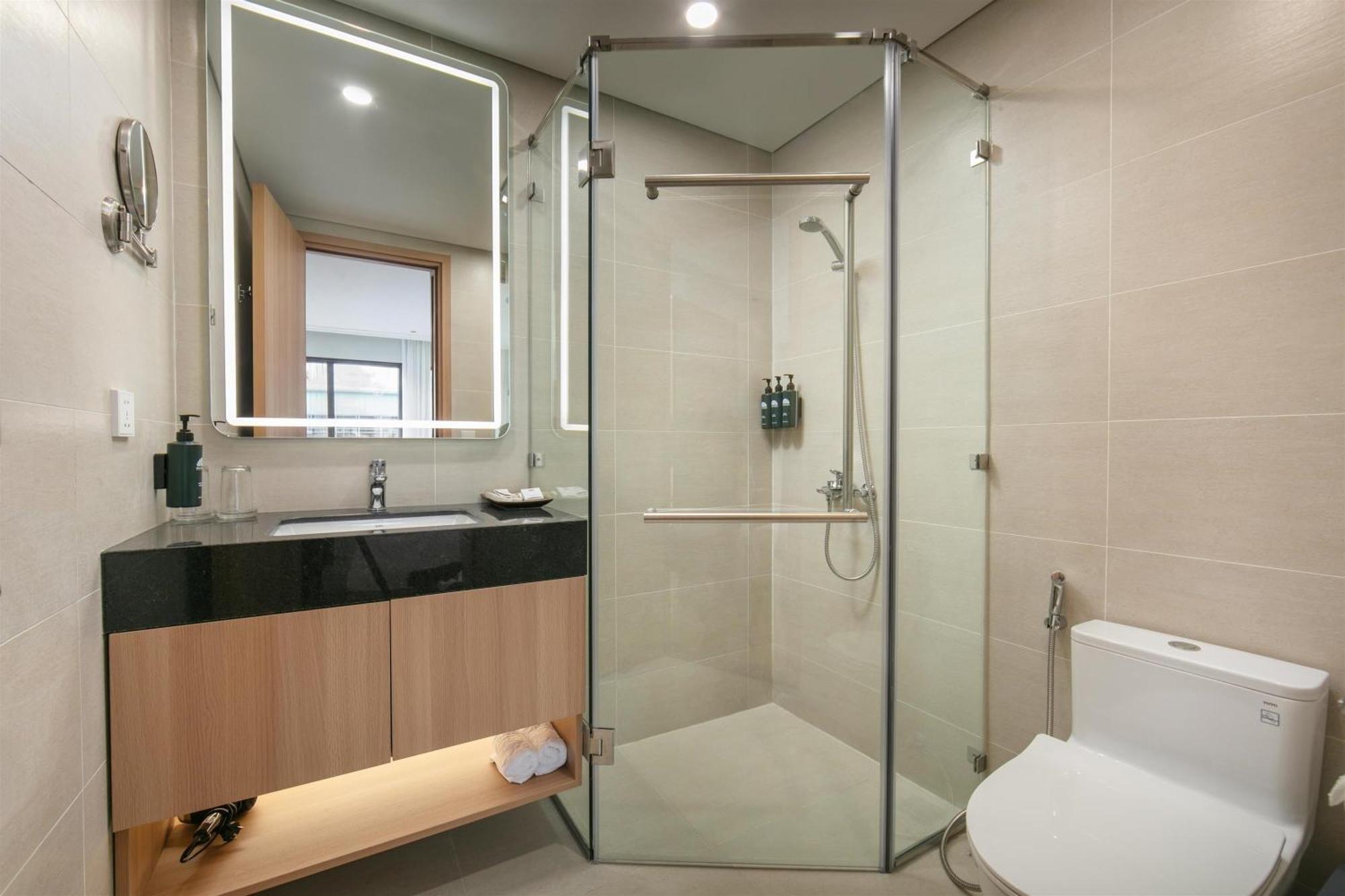 Twin Room with Balcony