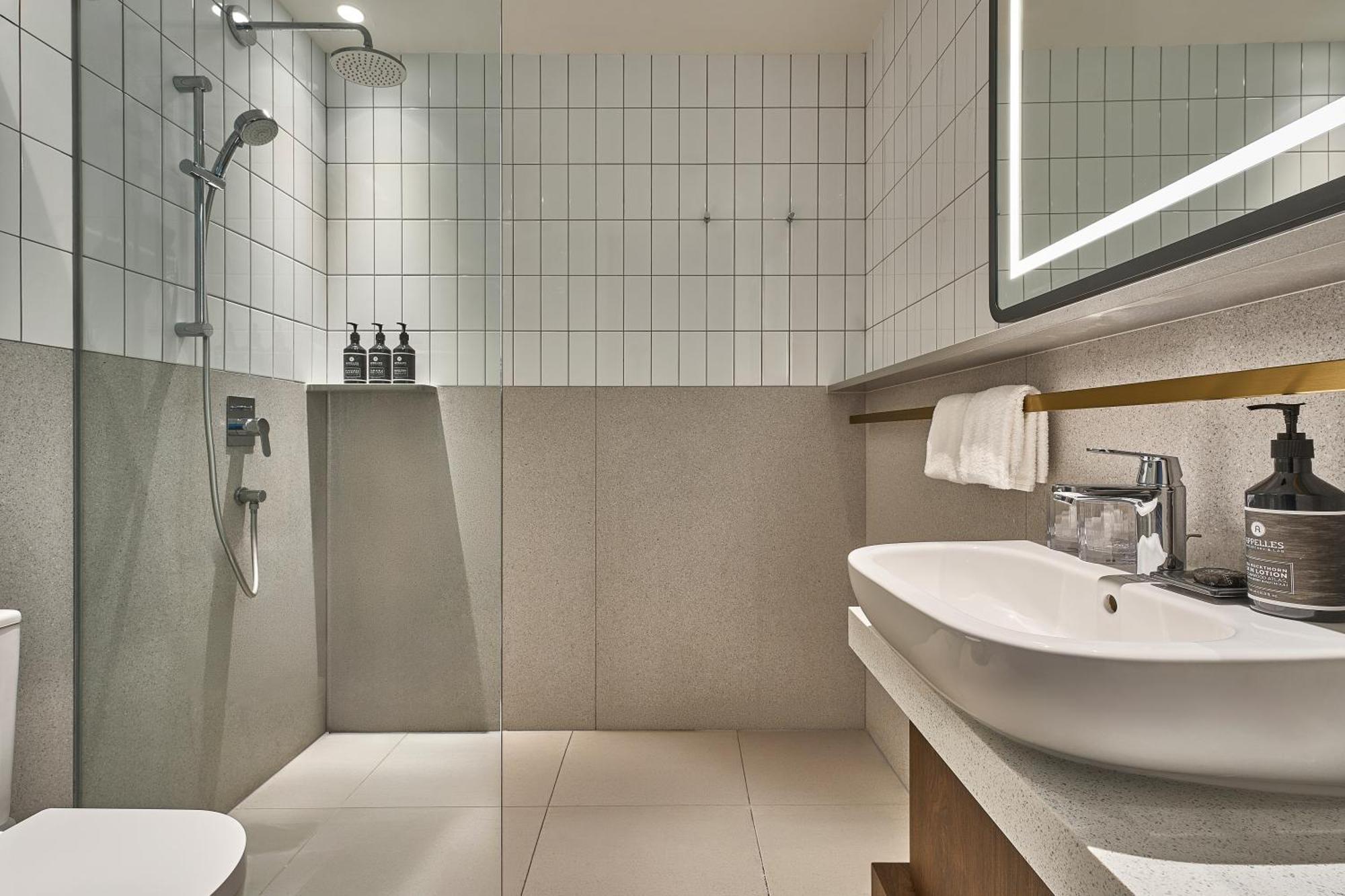 Premier Room