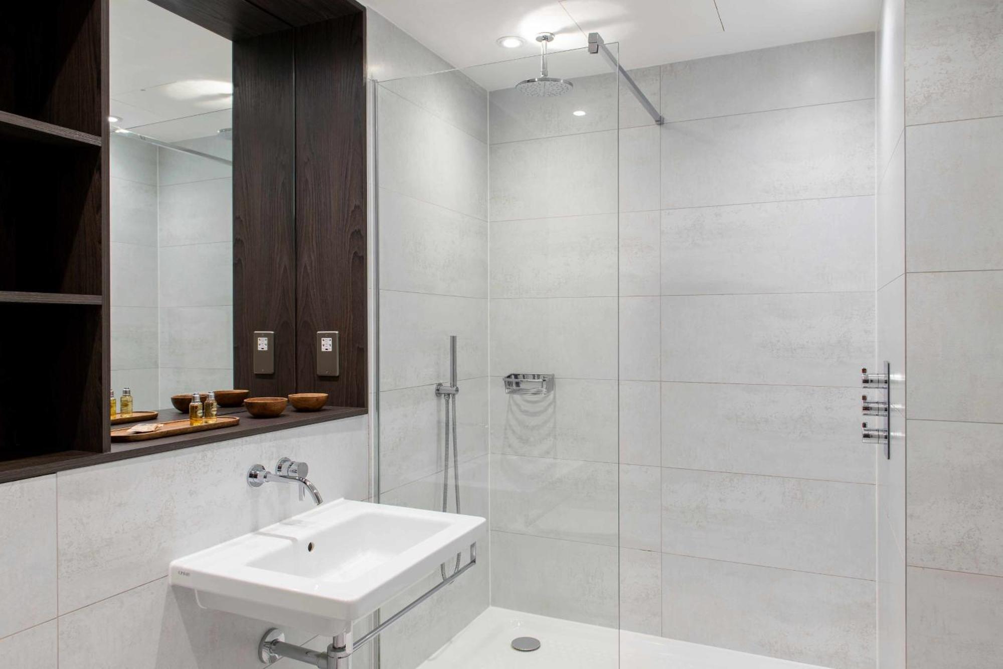 One-Bedroom Suite,1765399579:JPEG