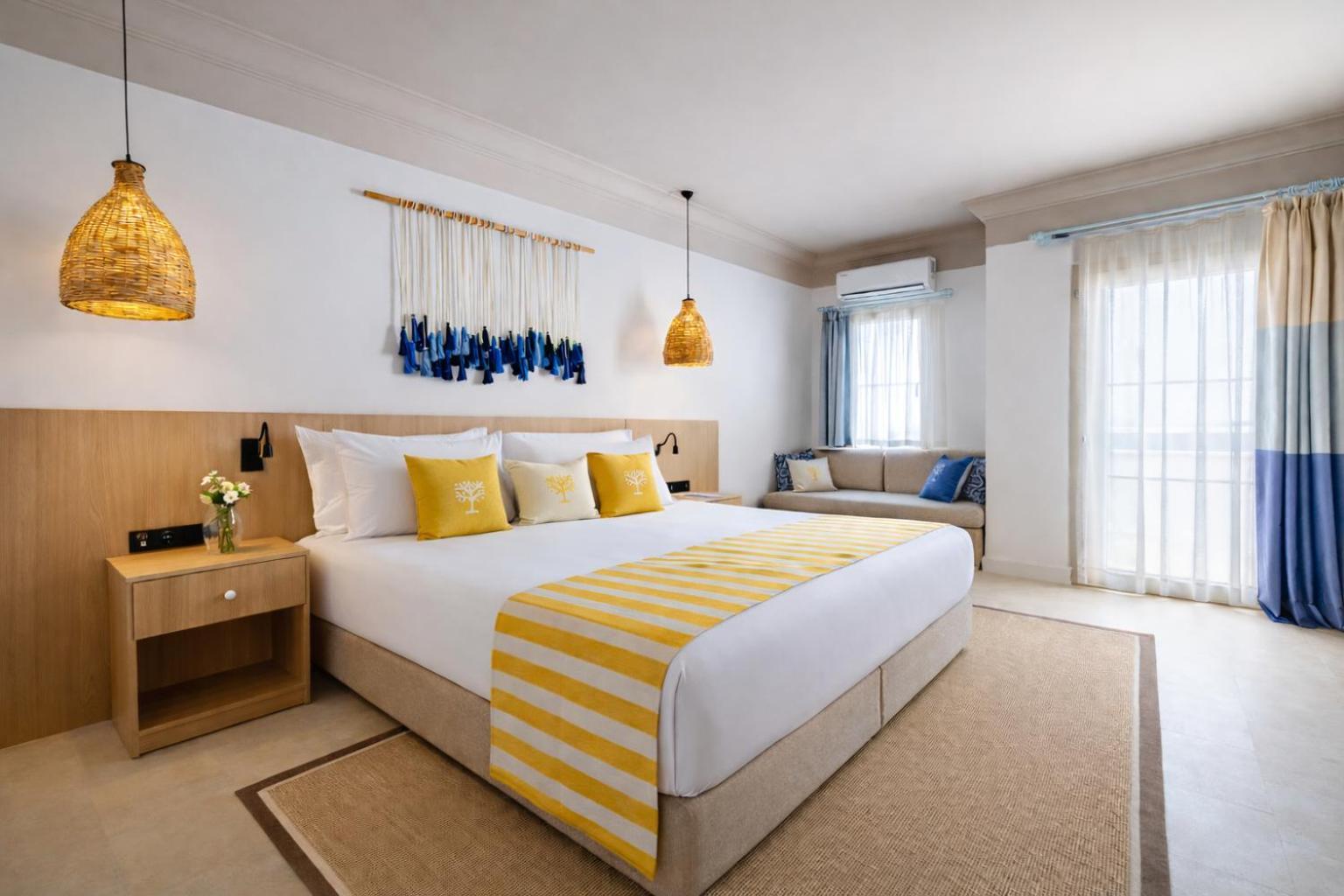 Premium Twin Room with Sofa Bed and Sea View