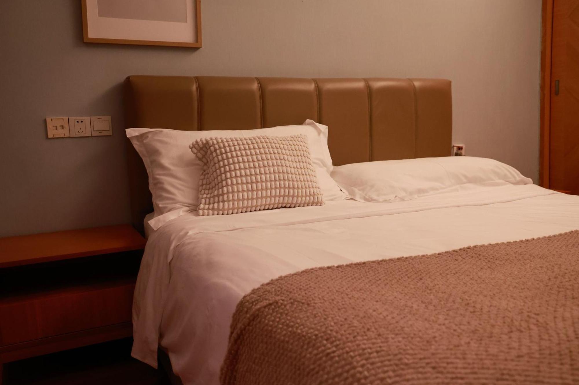 Two-Bedroom Apartment - 3 breakfast