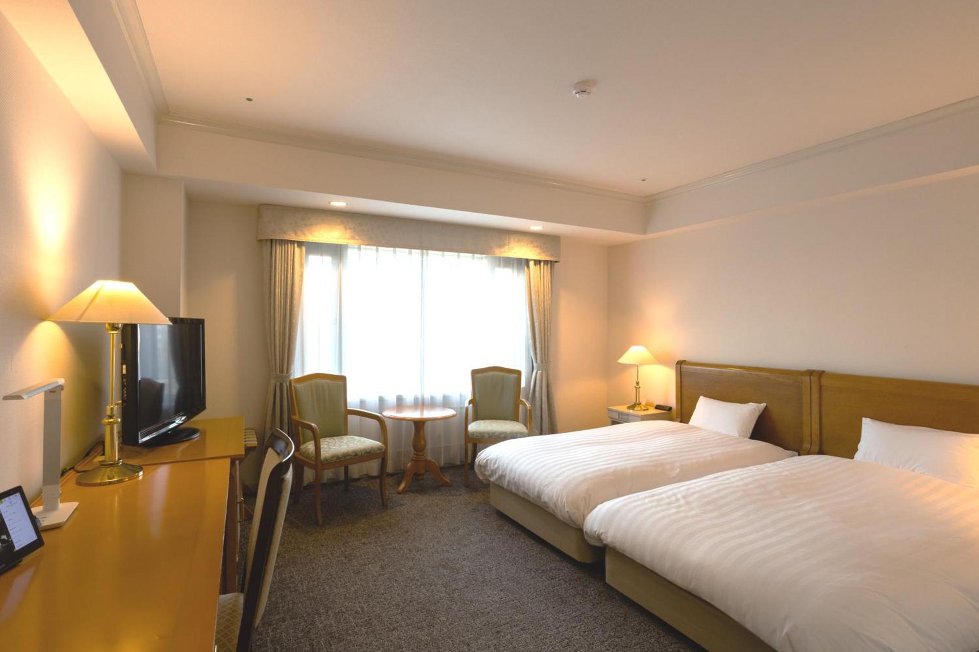 Standard Twin Room - Non-Smoking