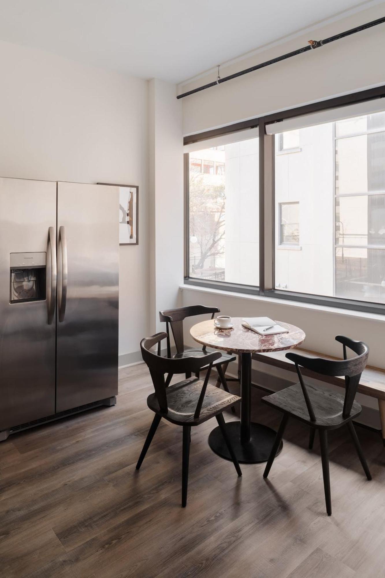 One-Bedroom Apartment Self Check Virtual Front Desk