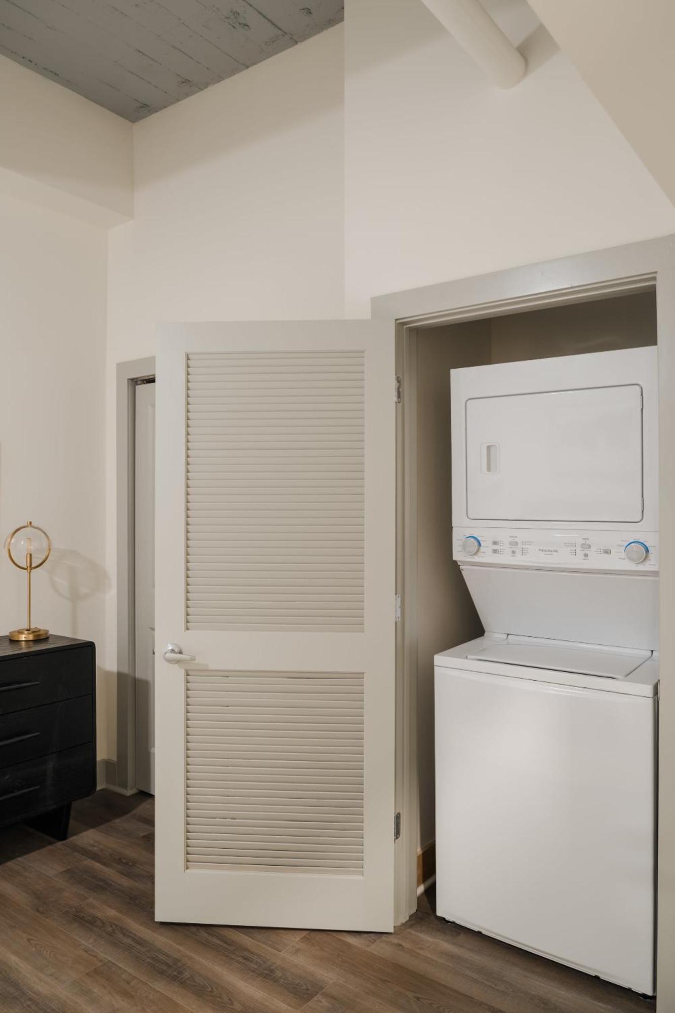Two-Bedroom Apartment Self Check Virtual Front Desk