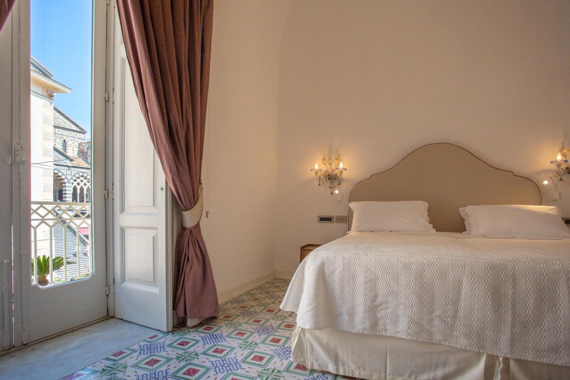 Suite with City View - Annex