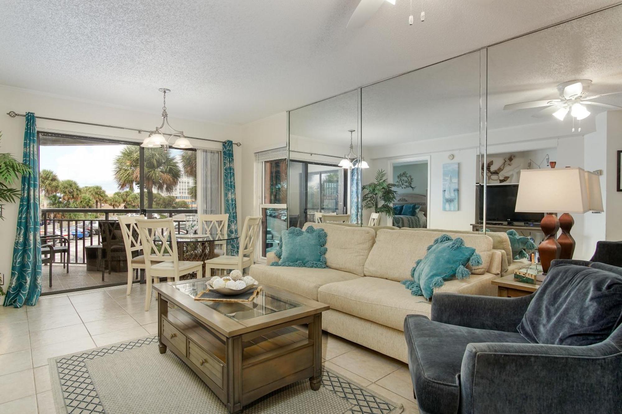 One-Bedroom Apartment with Balcony