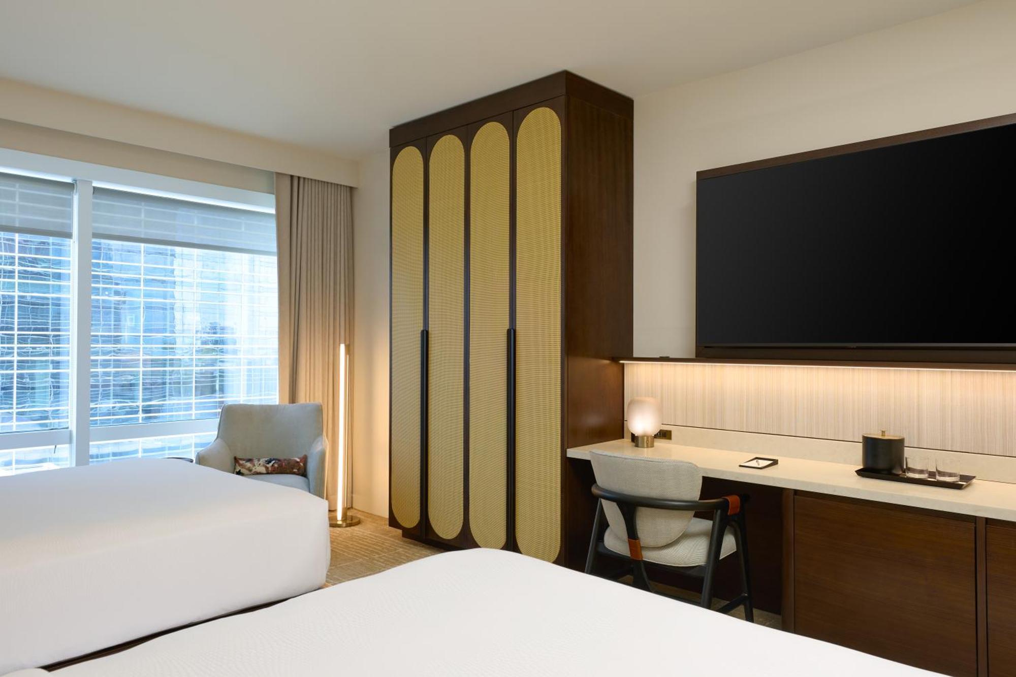 Deluxe Queen Room with Two Queen Beds