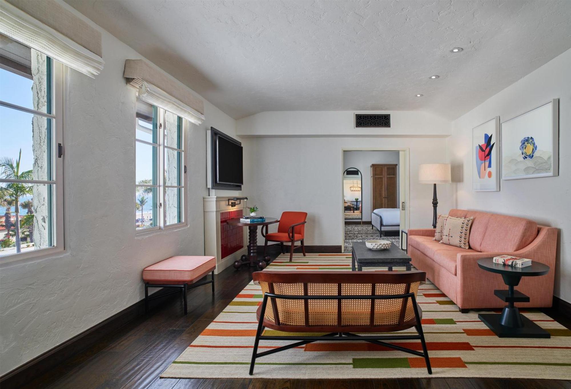Deluxe King Suite Ocean View