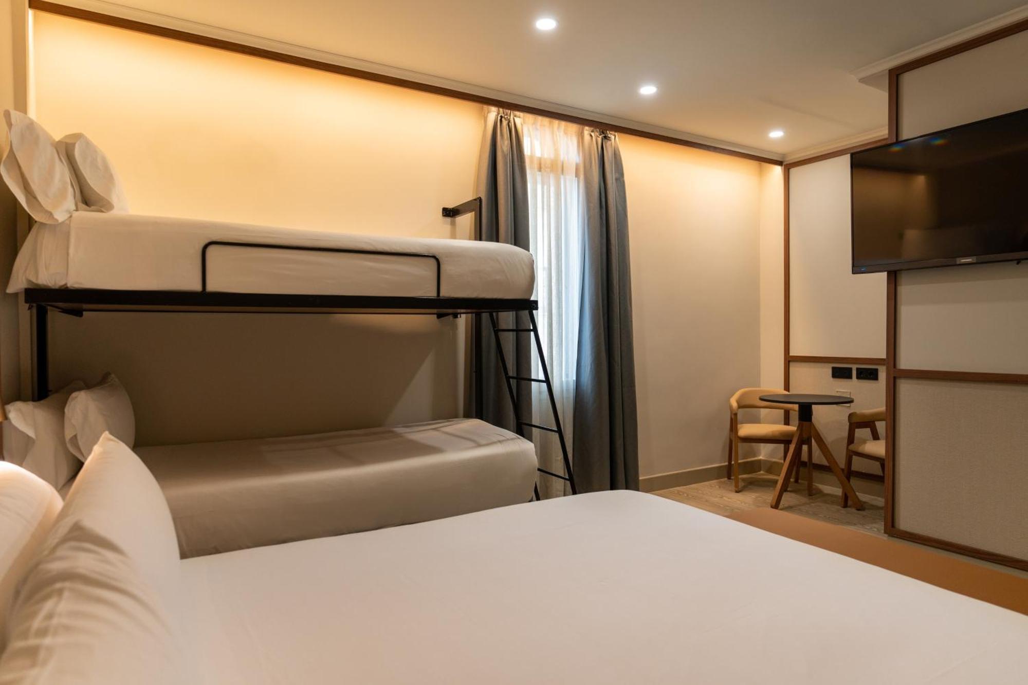 Quadruple Room (4 Adults)