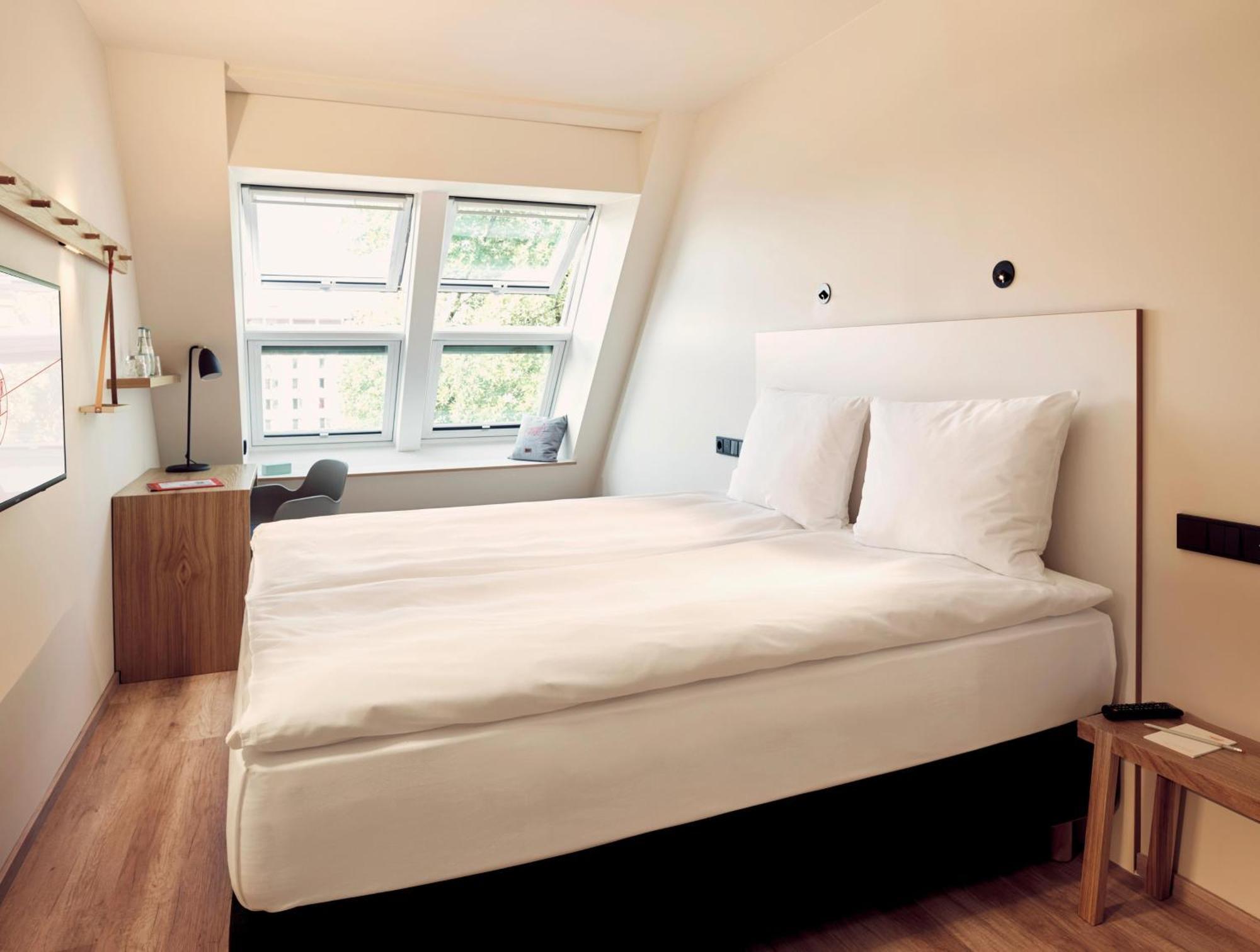 Double Room with Courtyard View