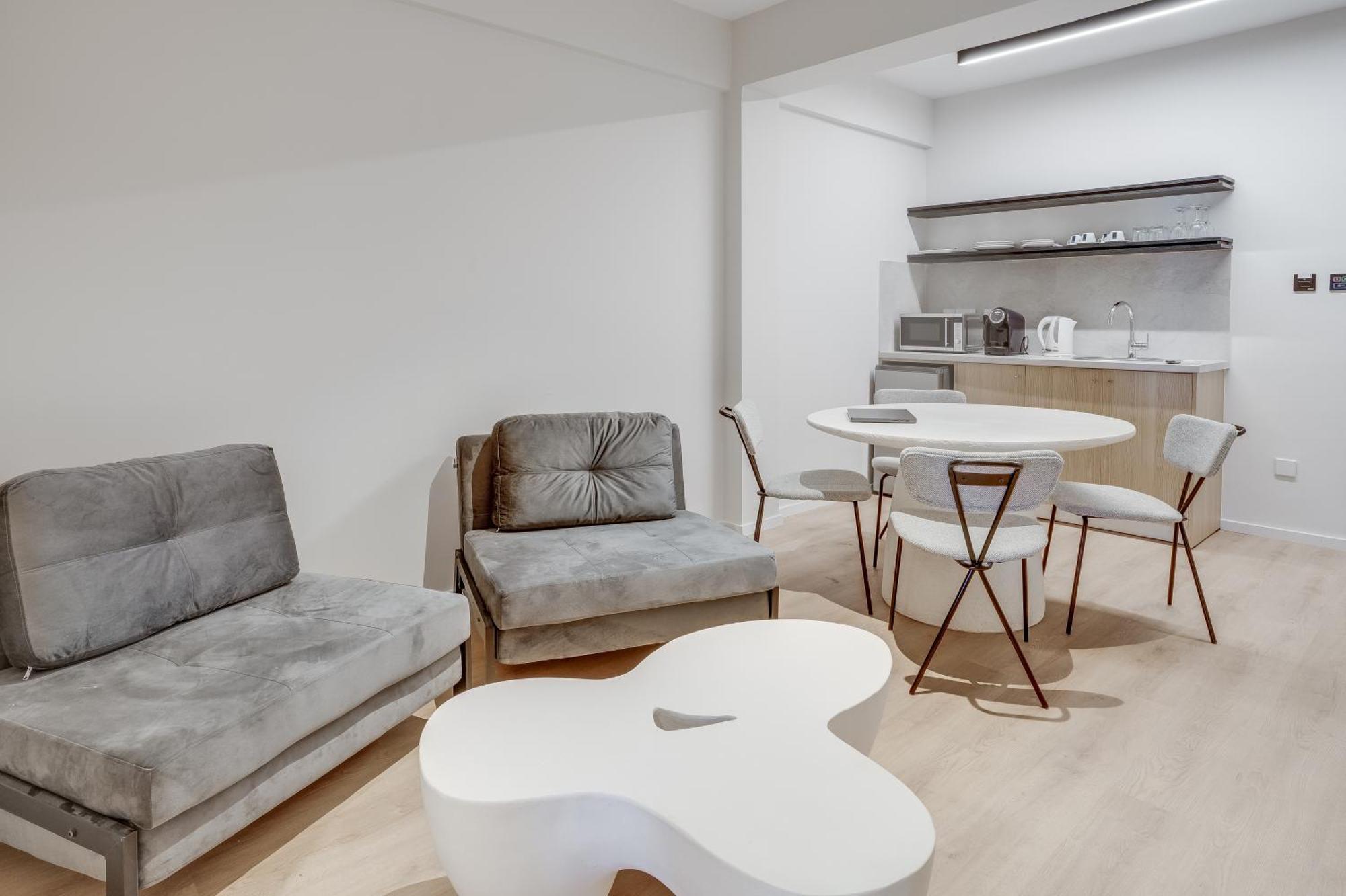 One-Bedroom Suite