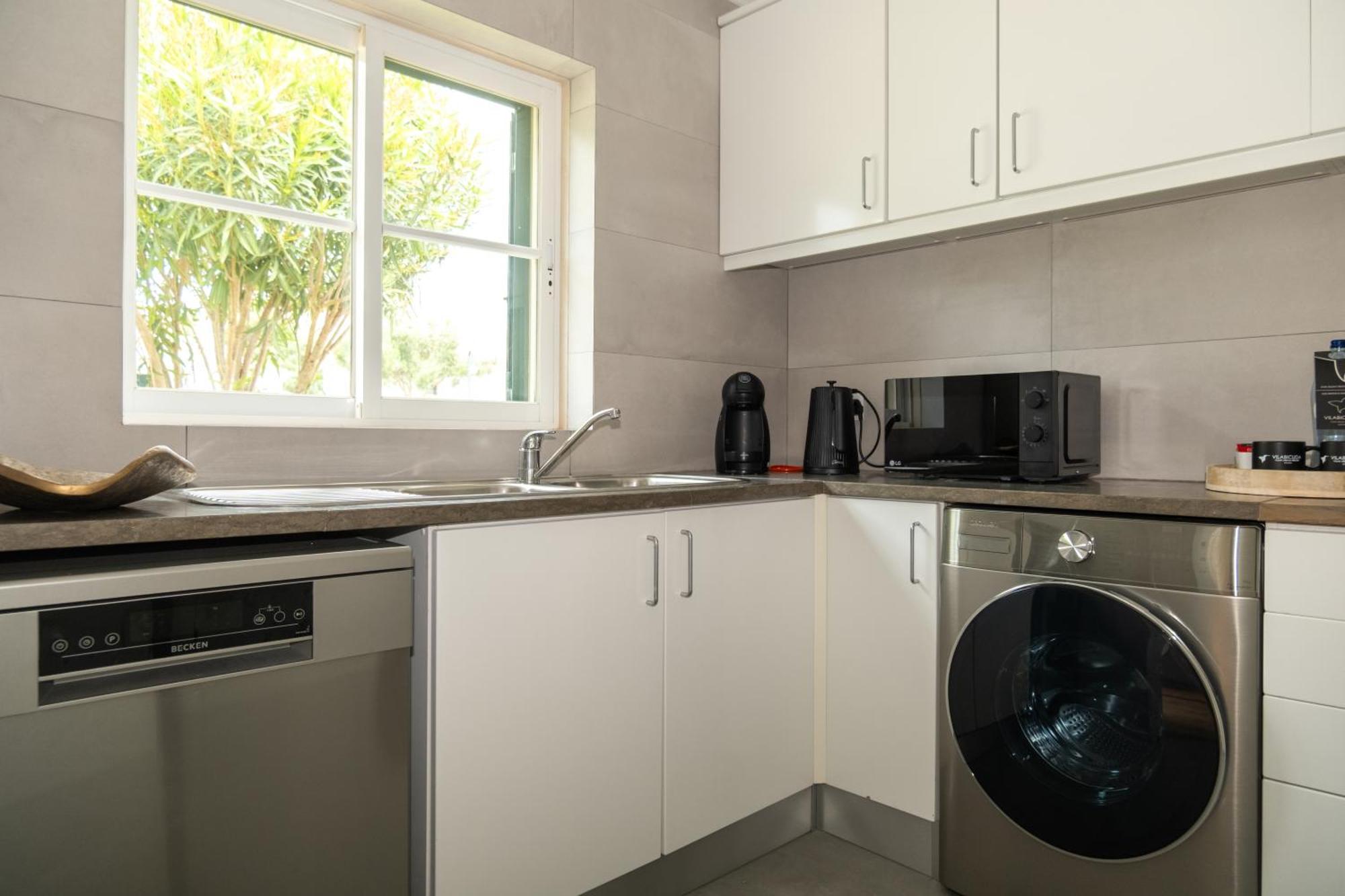 One-Bedroom Villa Duplex (3 adults + 1 child up to 12 years old)