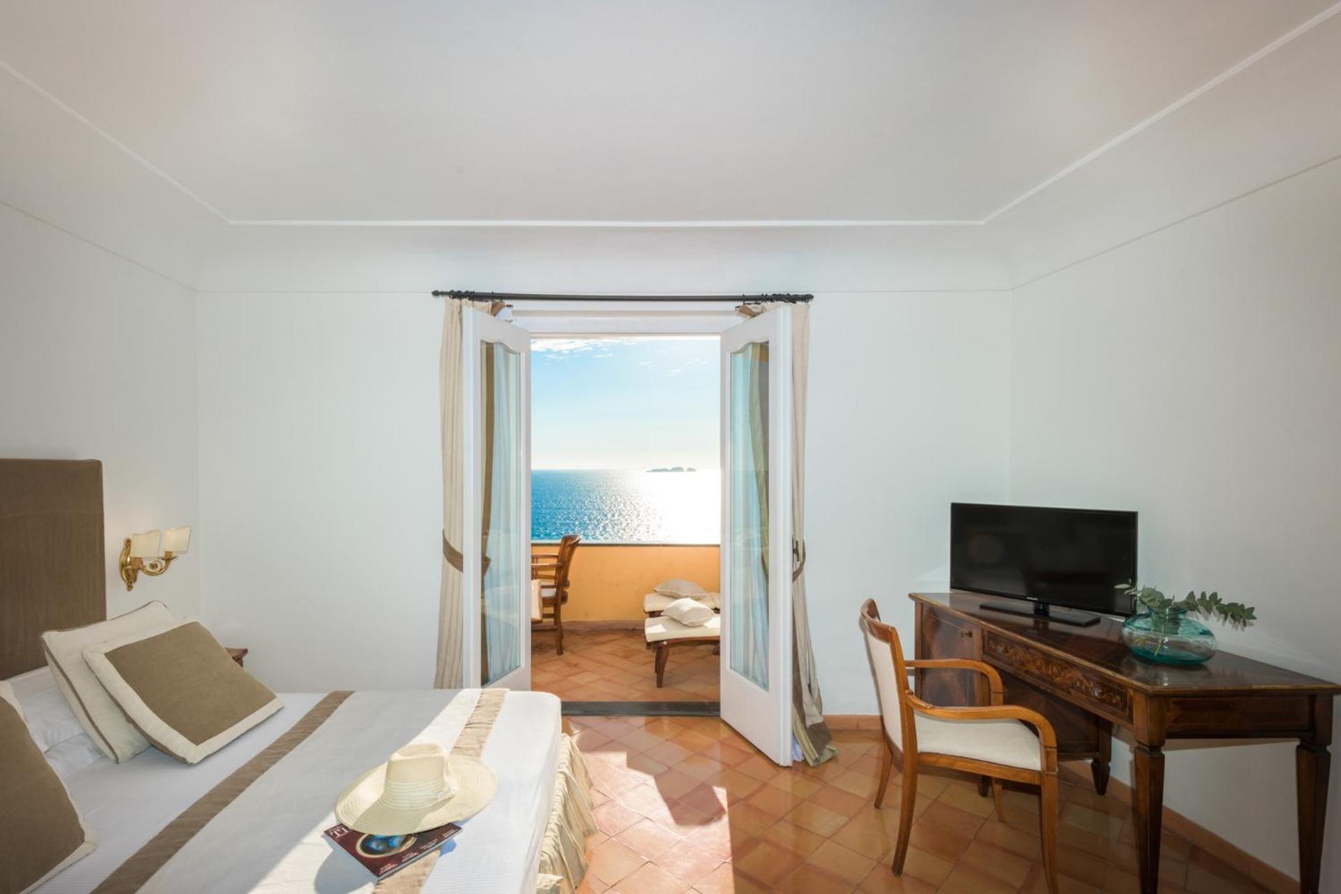 Classic Double Room with Sea View