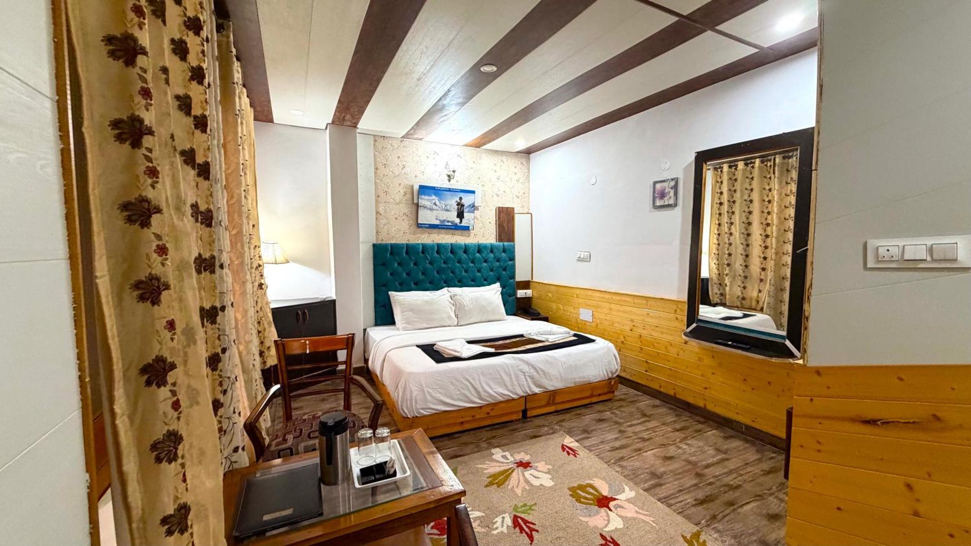 Double Room with Balcony