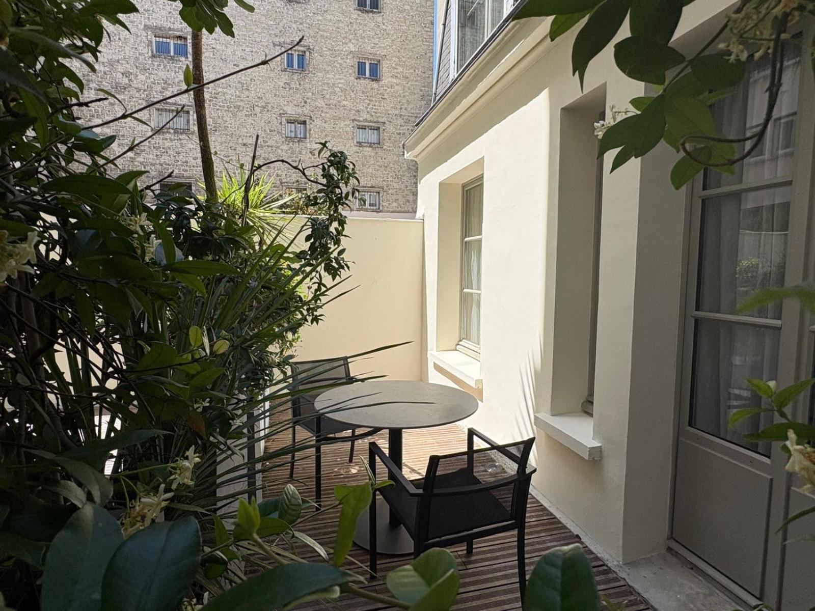 Suite avec kitchenette et coin extérieur