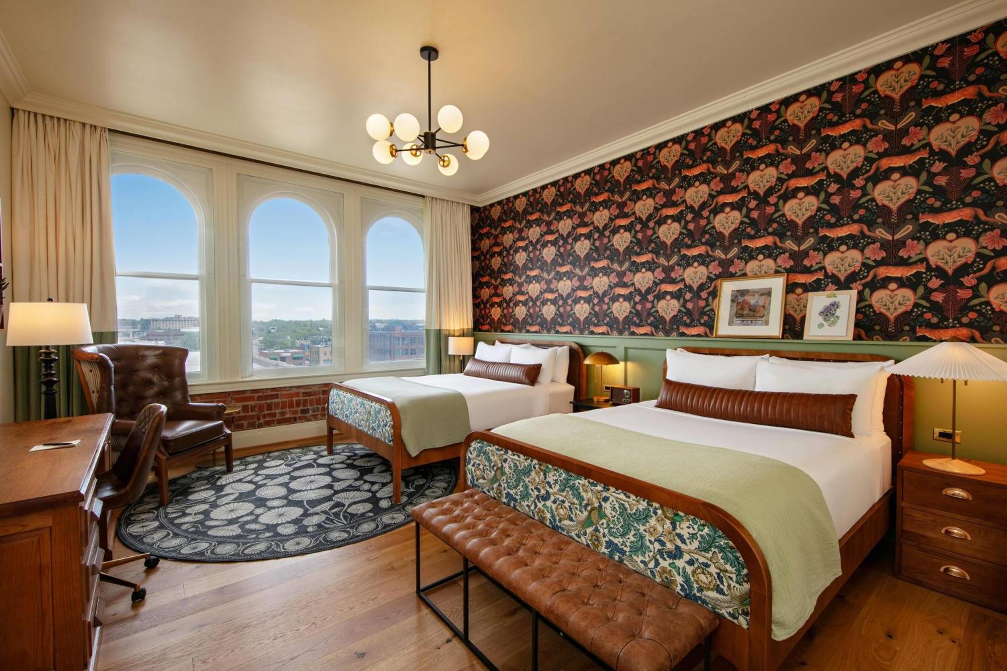 Club Queen Room Two Queen Beds