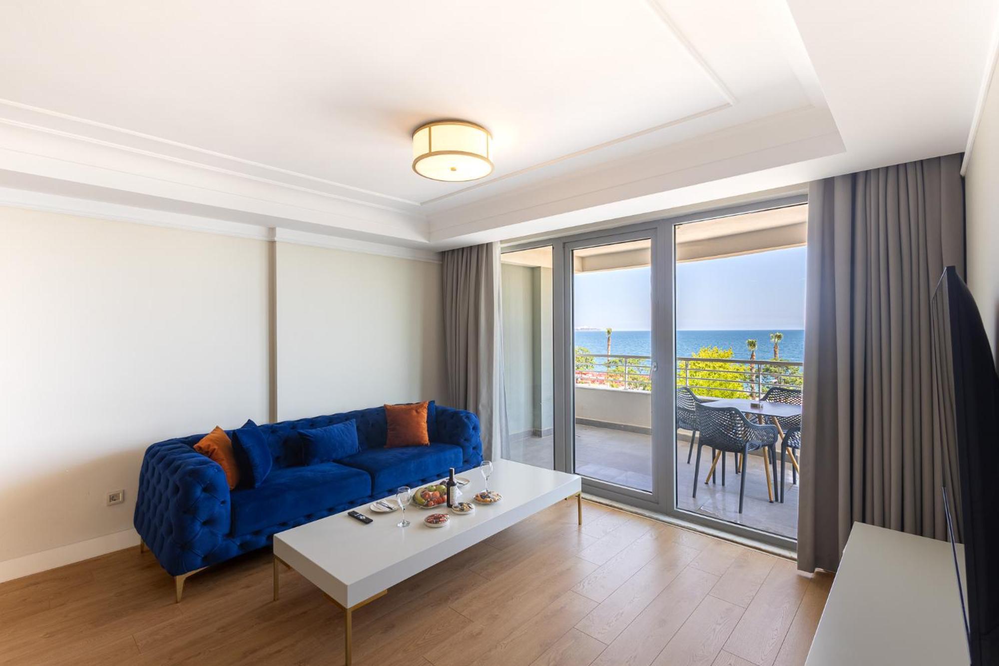 Suite with Sea View
