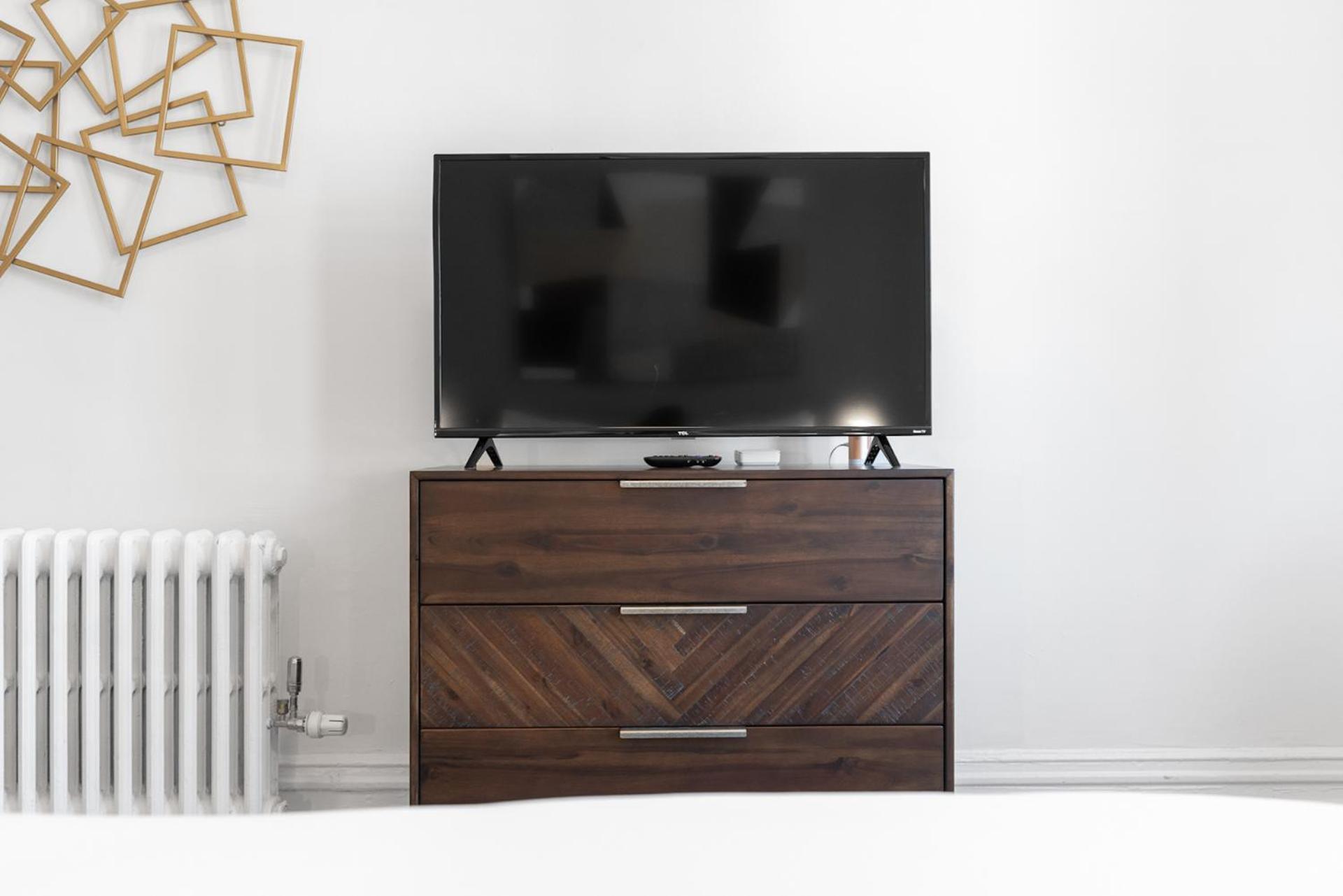 Deluxe Queen Room Self Check Virtual Front Desk