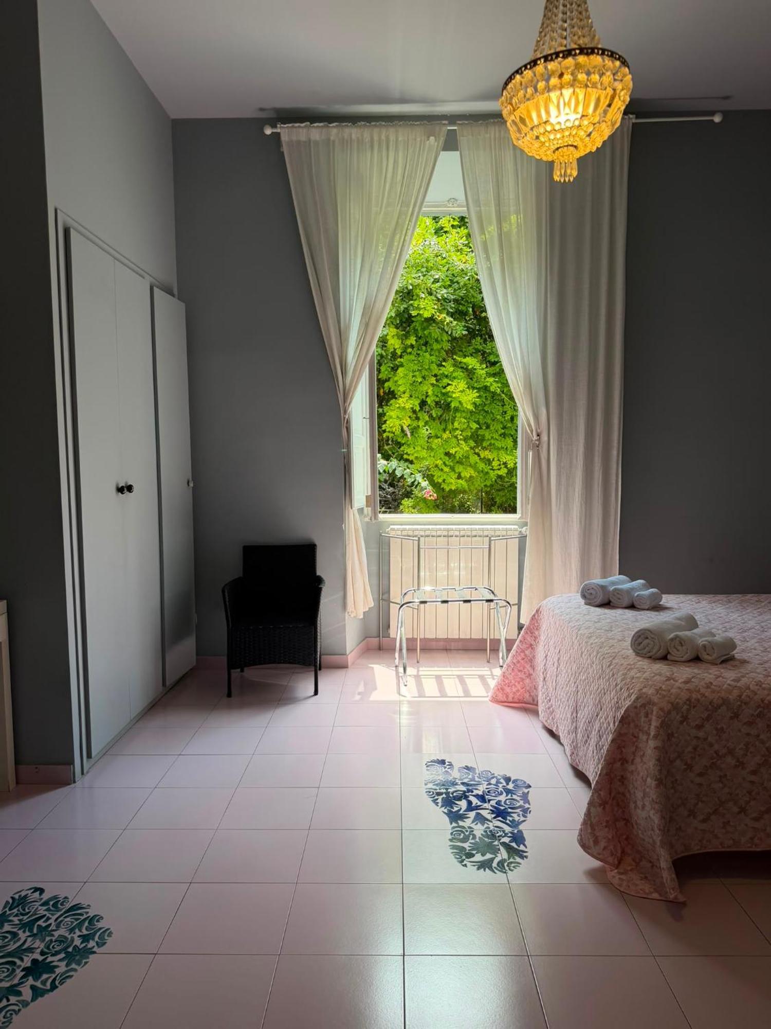 Triple Room with Private Bathroom