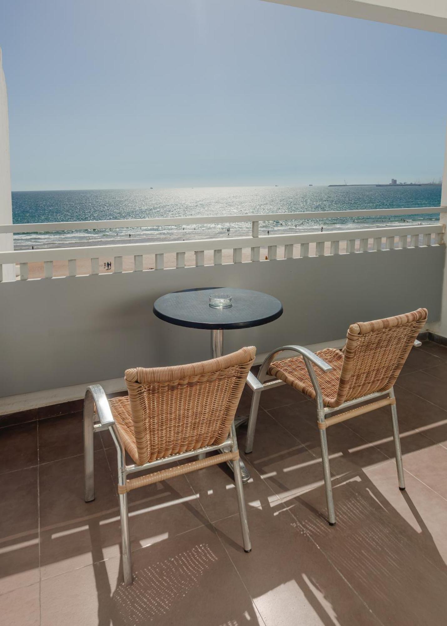 Triple Room with Sea View