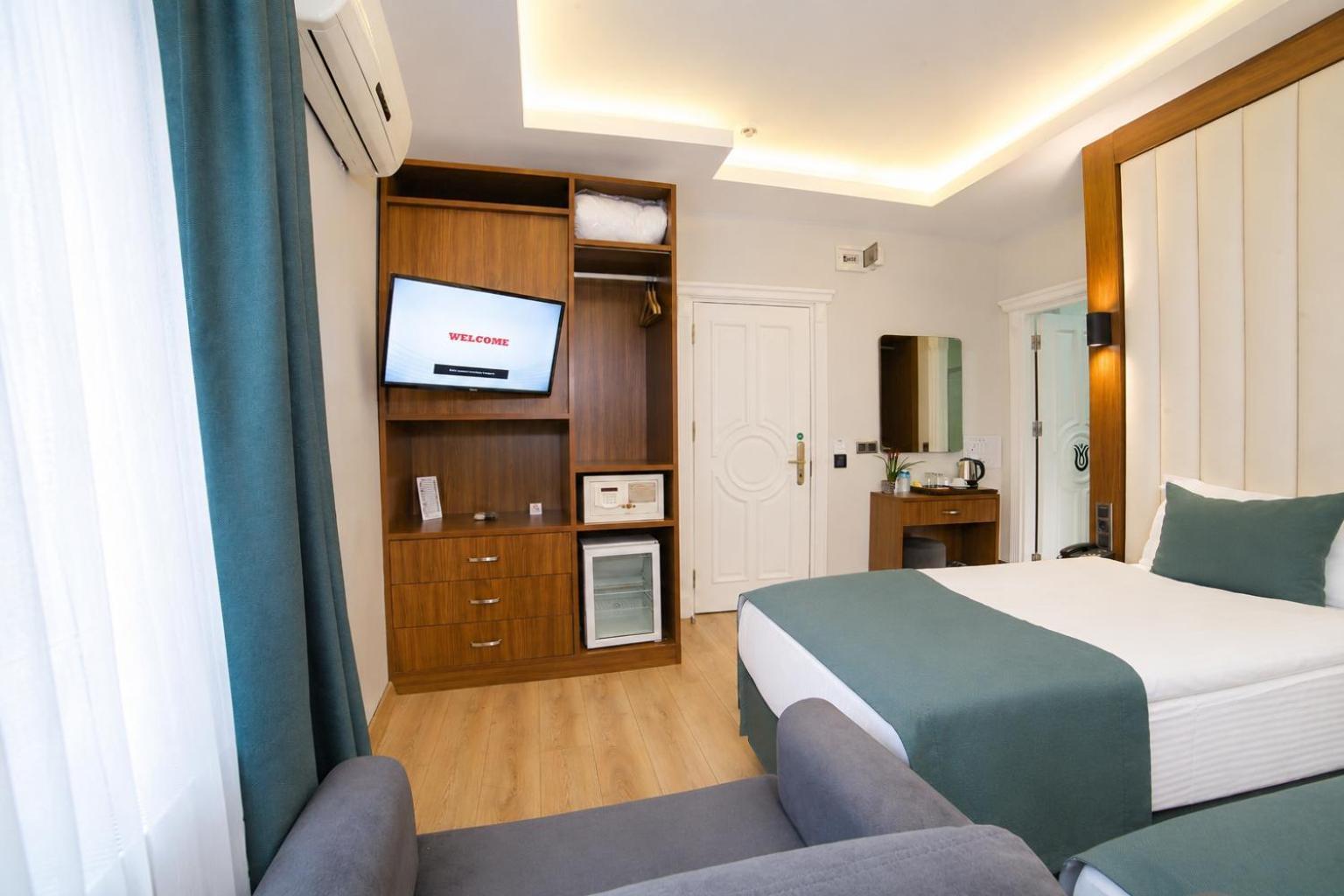 Superior Connection Family Room