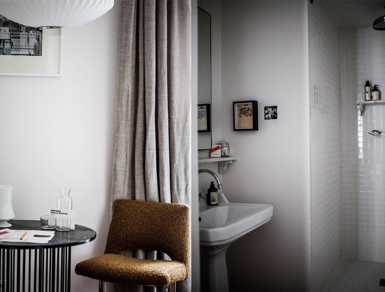 Standard Room "Pigalle 12"