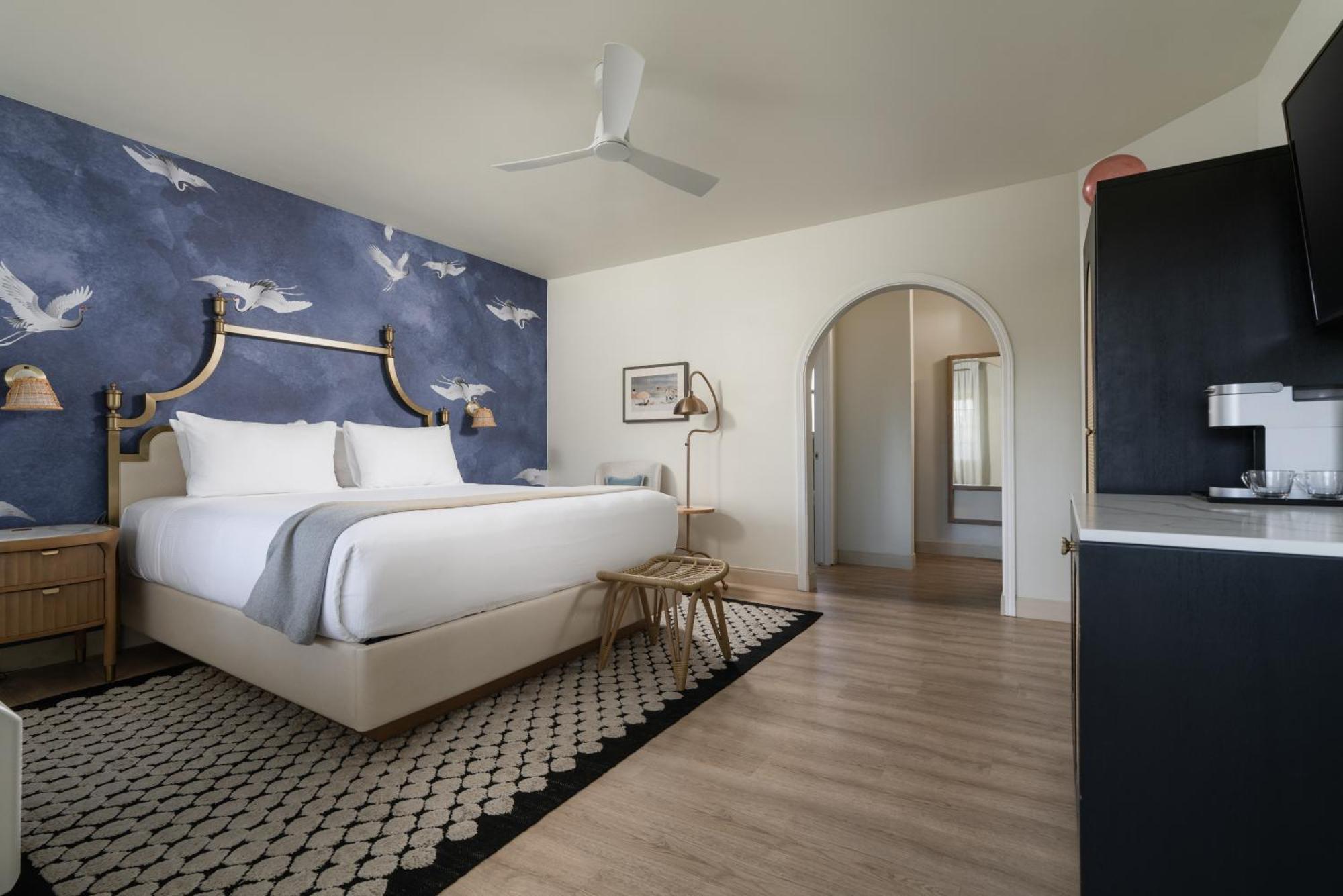 Deluxe King Renovated