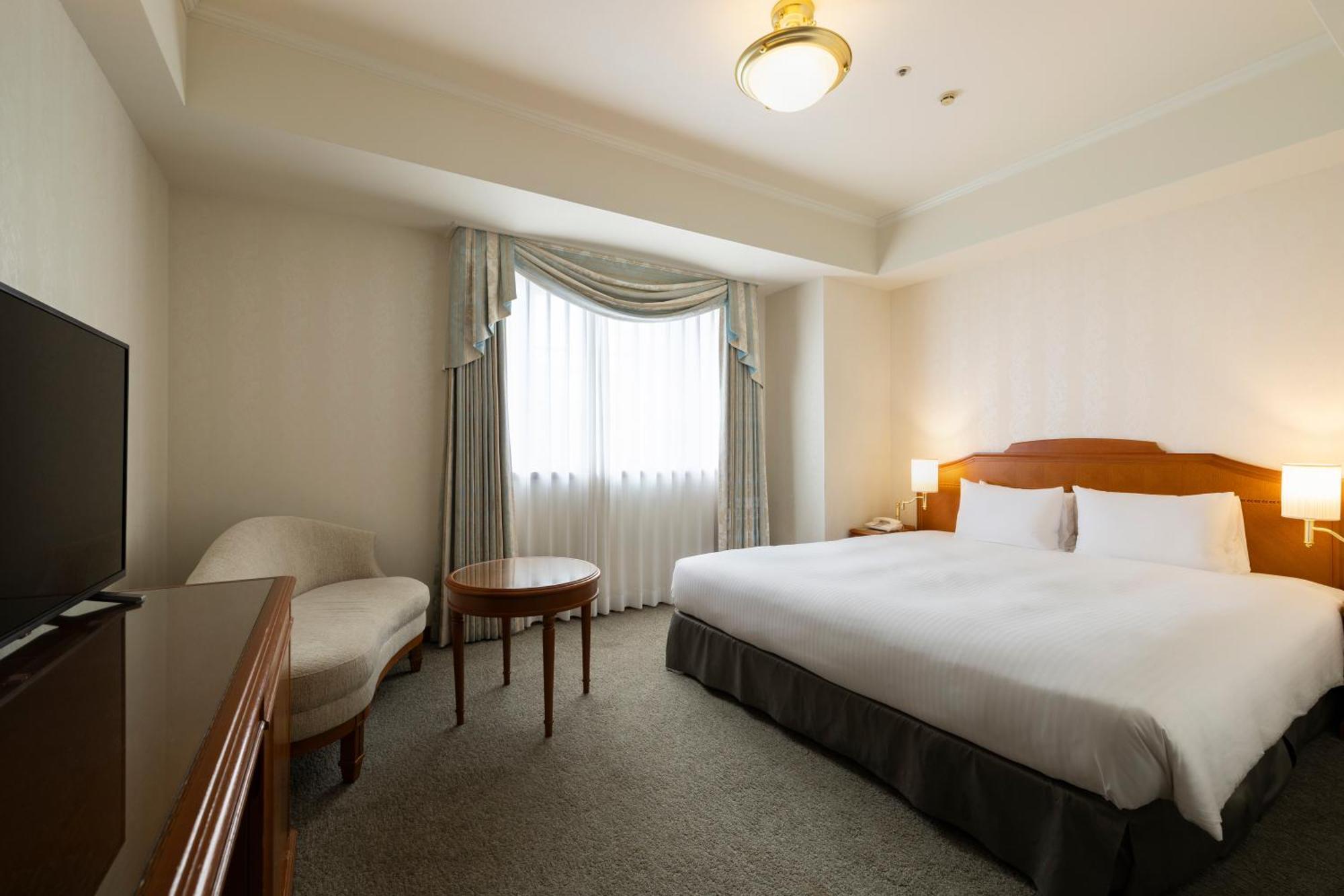Superior King Room - Disability Access - Non-Smoking
