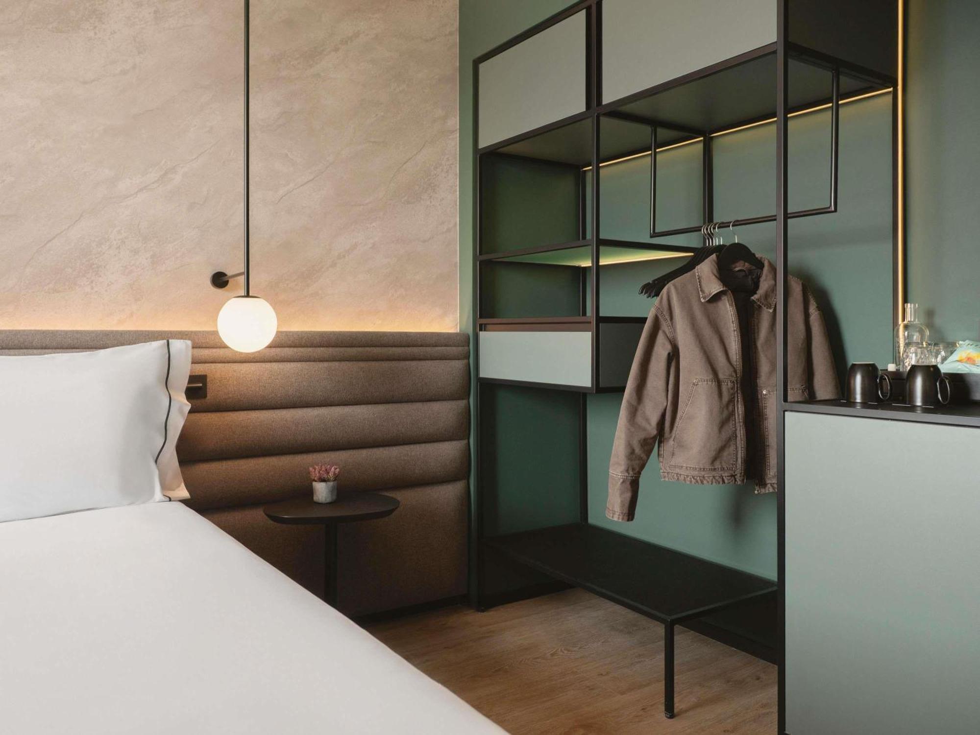 Superior Adapted Room