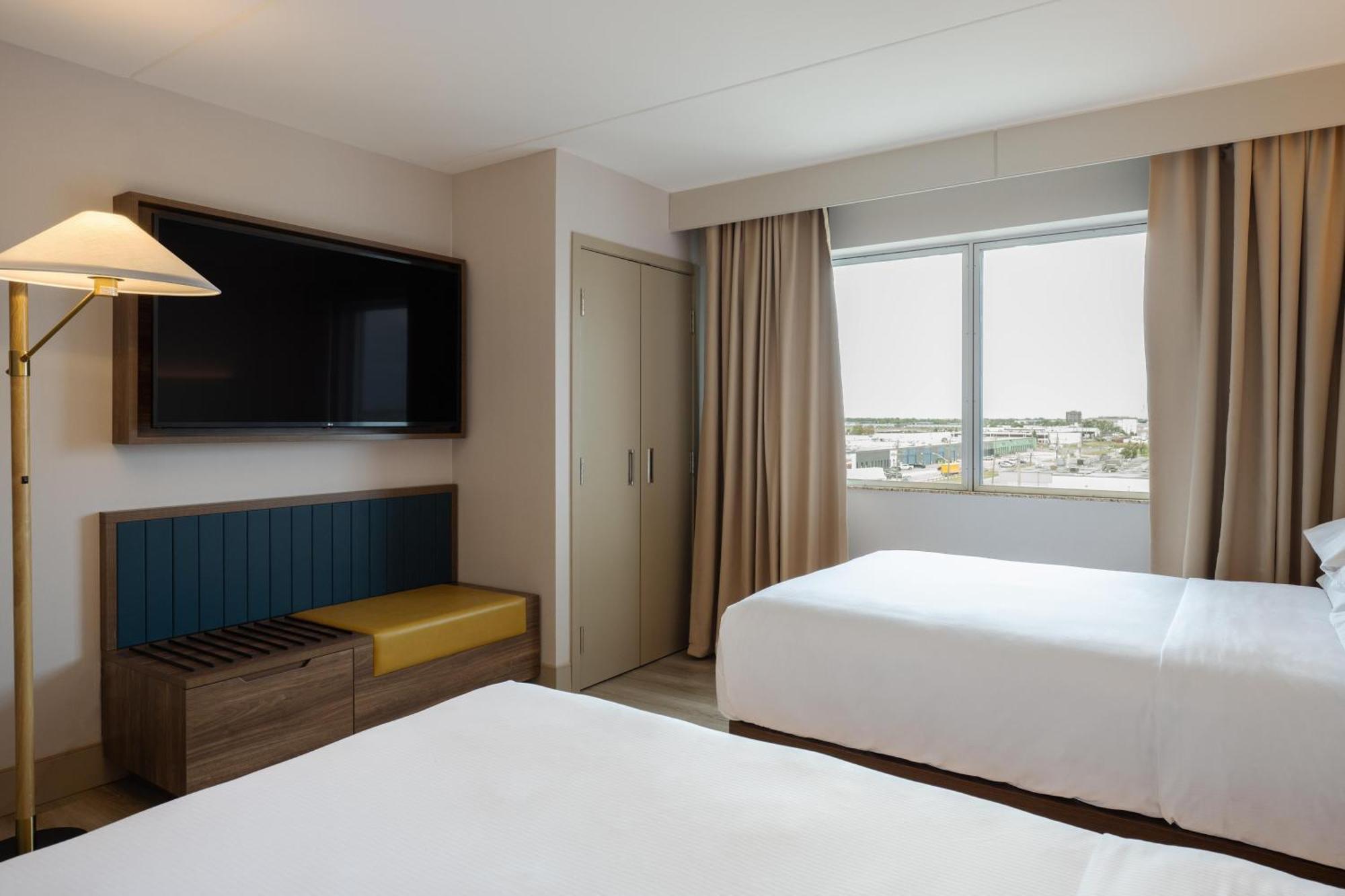 One-Bedroom Suite with Two Double Beds
