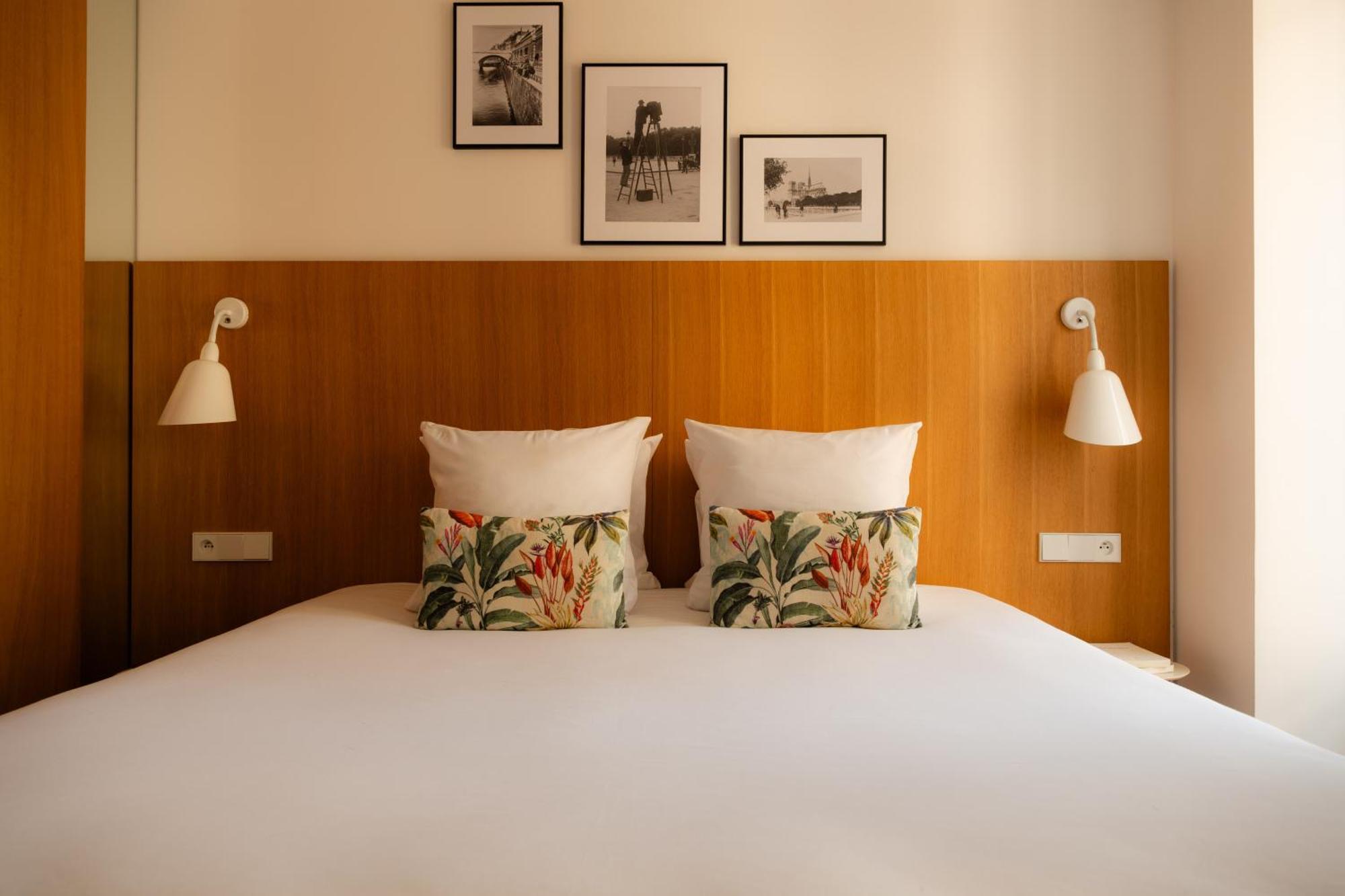 Classic Adjacent Rooms