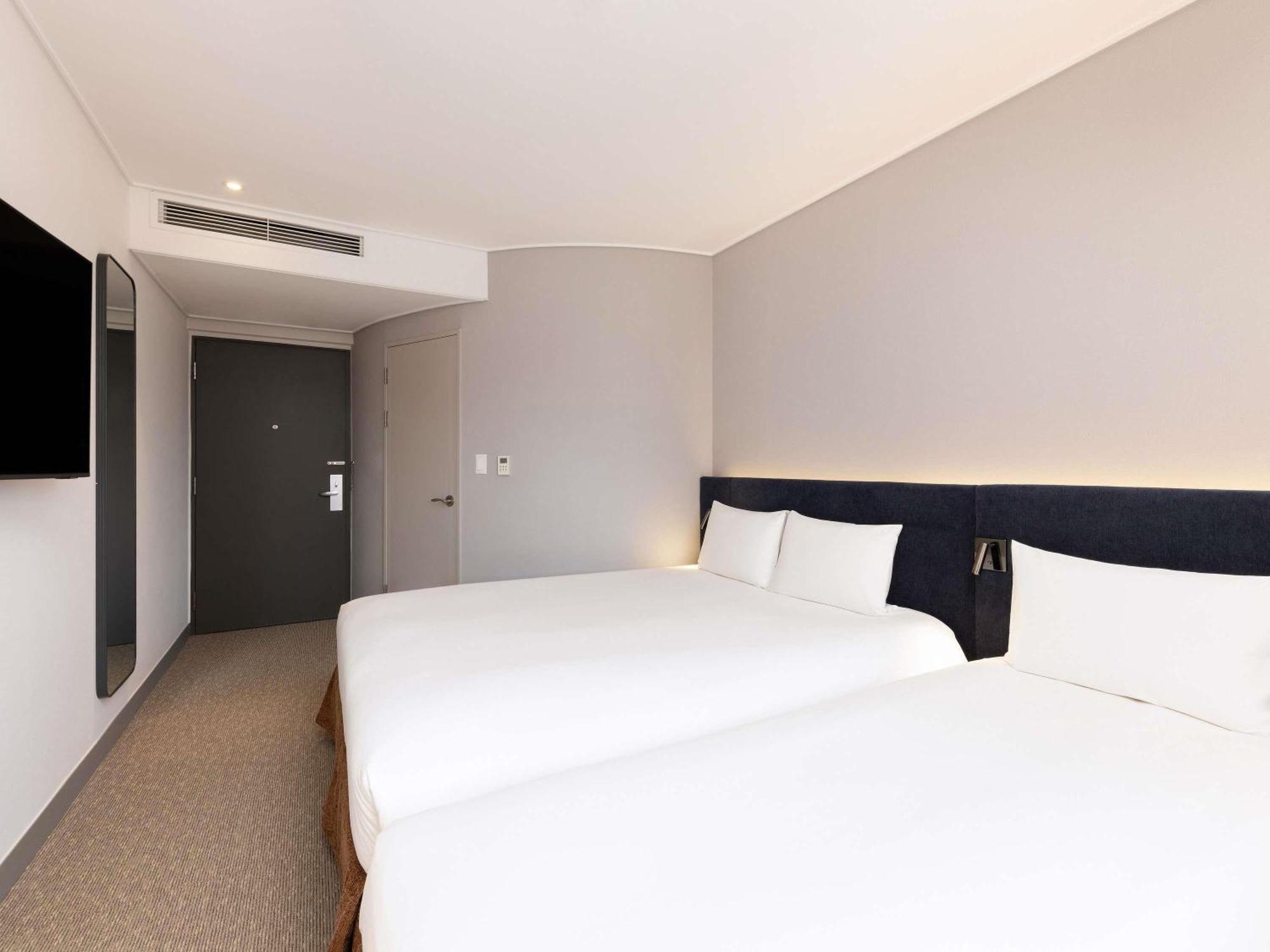 Premium Double Room Single Bed