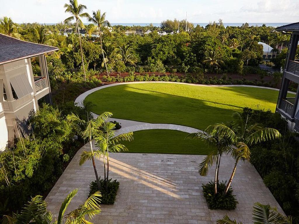 Garden View King