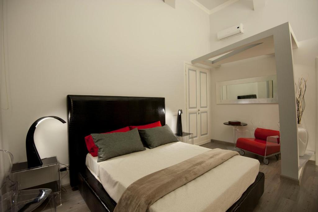 Classic Double Room with City View