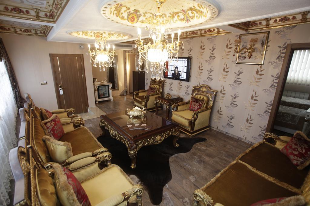 Deluxe Family Room with Sea View