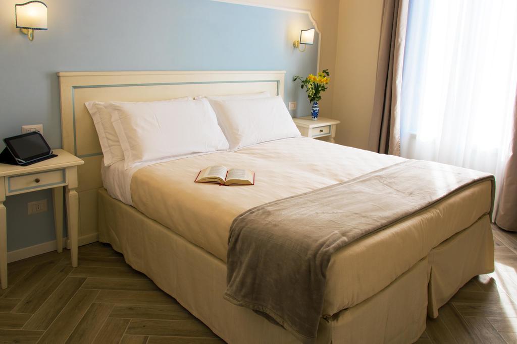 Suite with Balcony