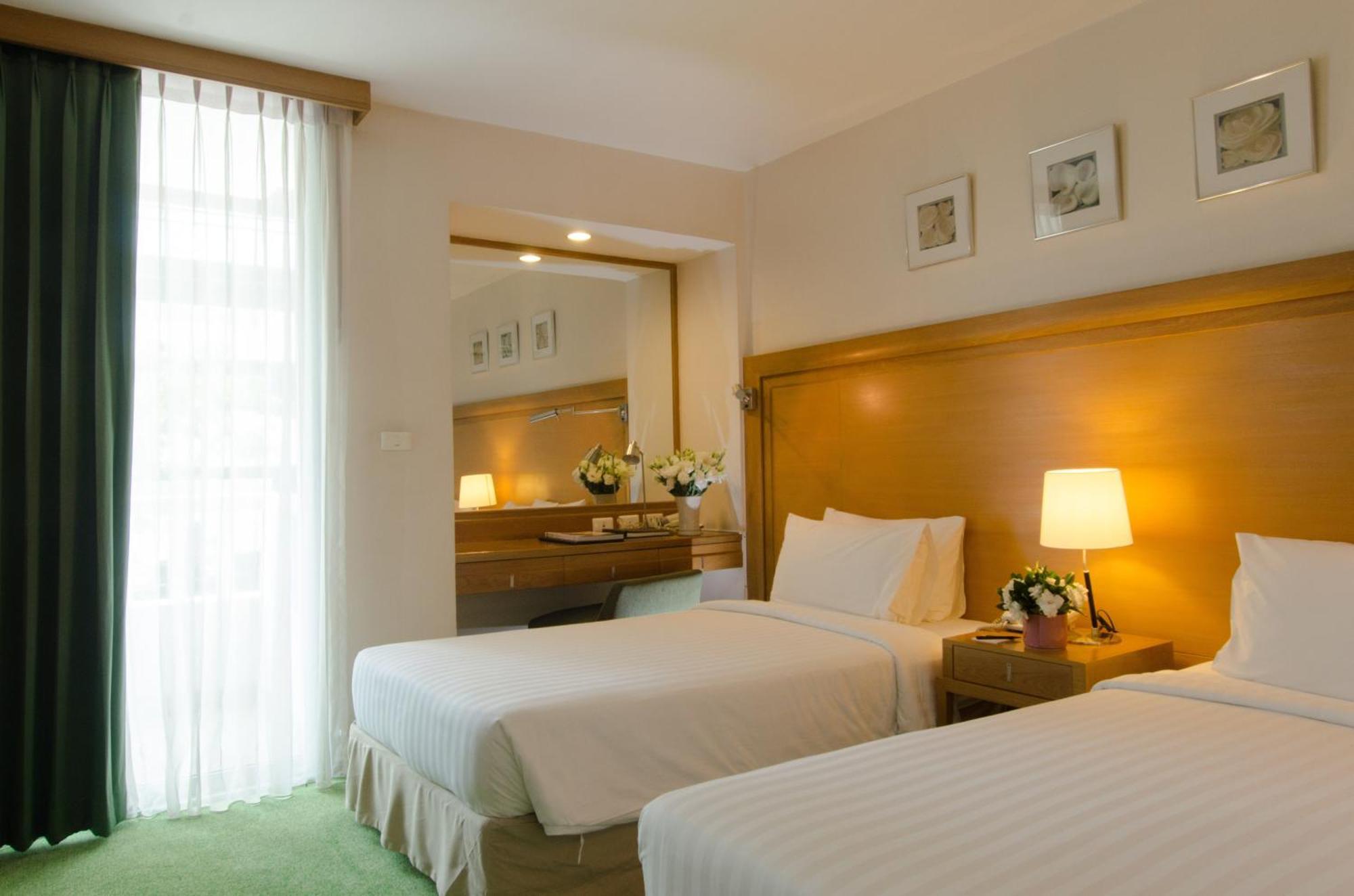 Twin Room with Balcony