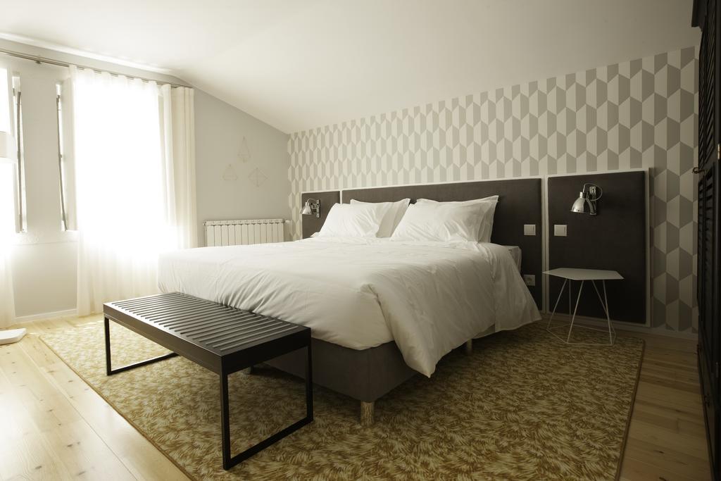 Double or Twin Room with City View