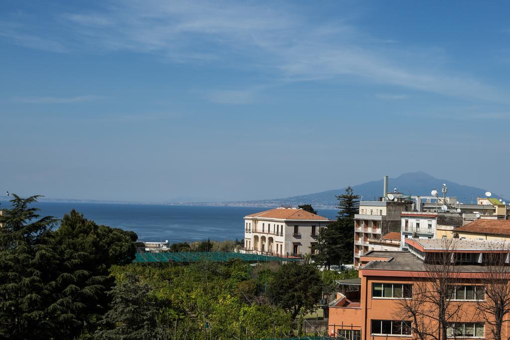 Double Room with Balcony and Sea View