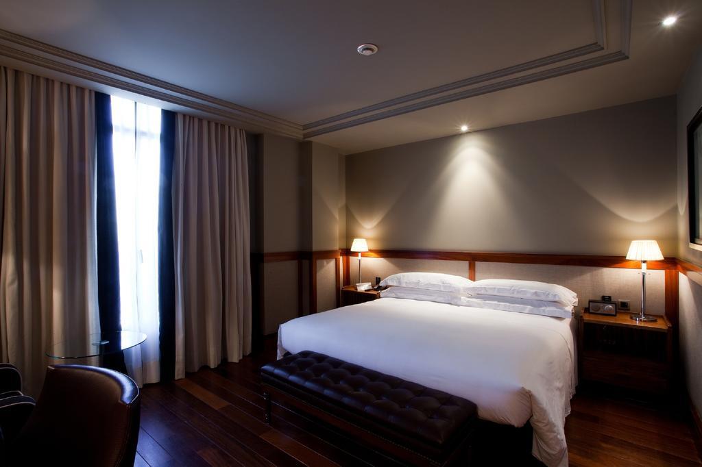 Deluxe Double or Twin Room,521939145:JPEG
