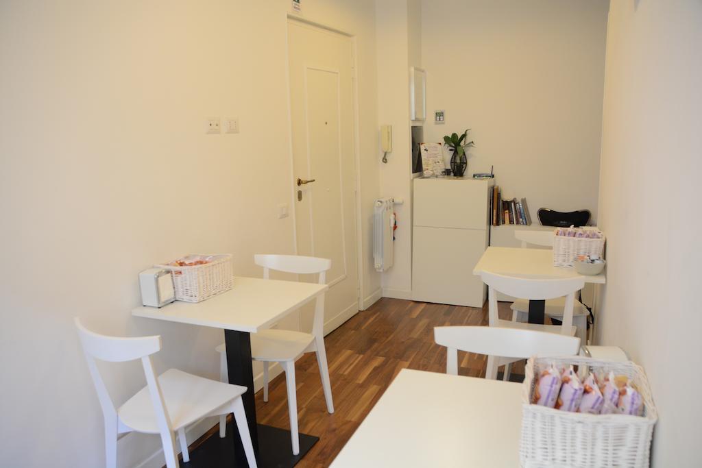 Basic Triple Room