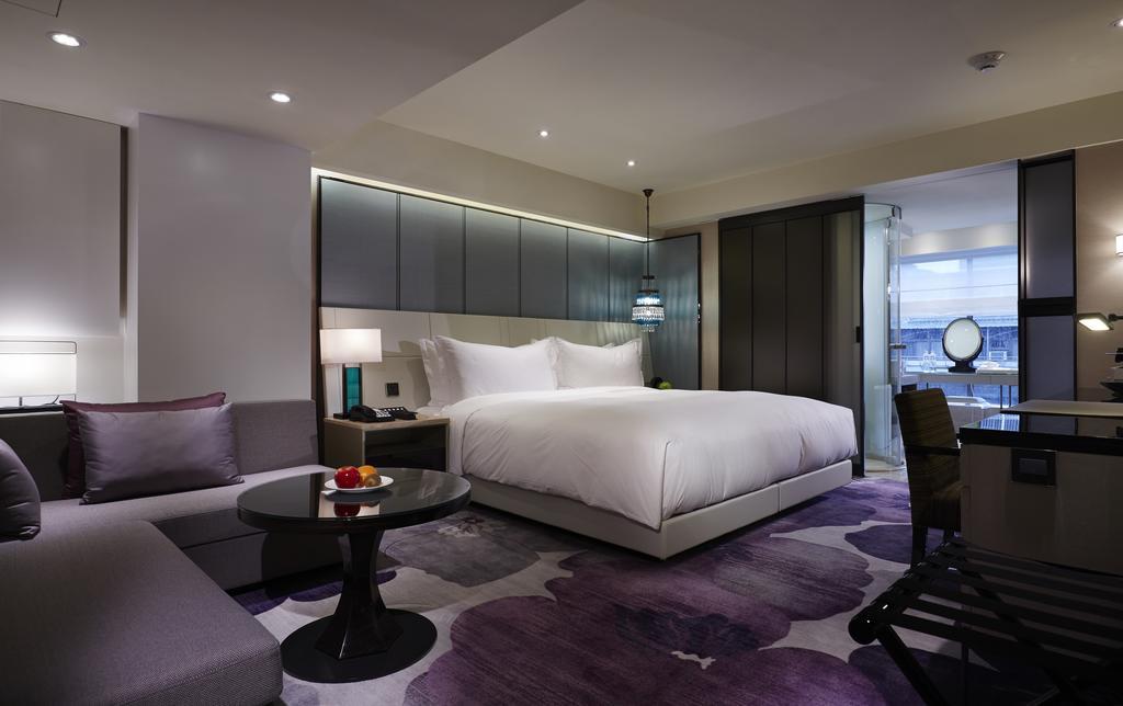 Amazing Room