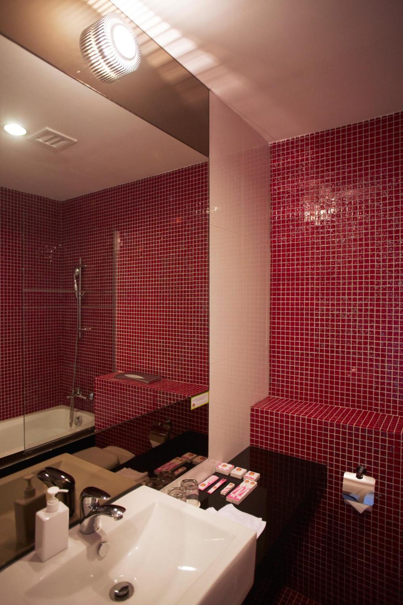Executive Family Room