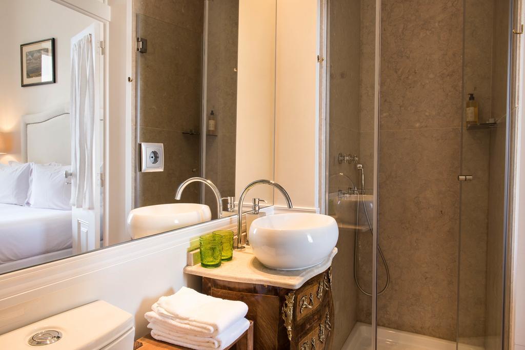 Superior Double or Twin Room with Terrace