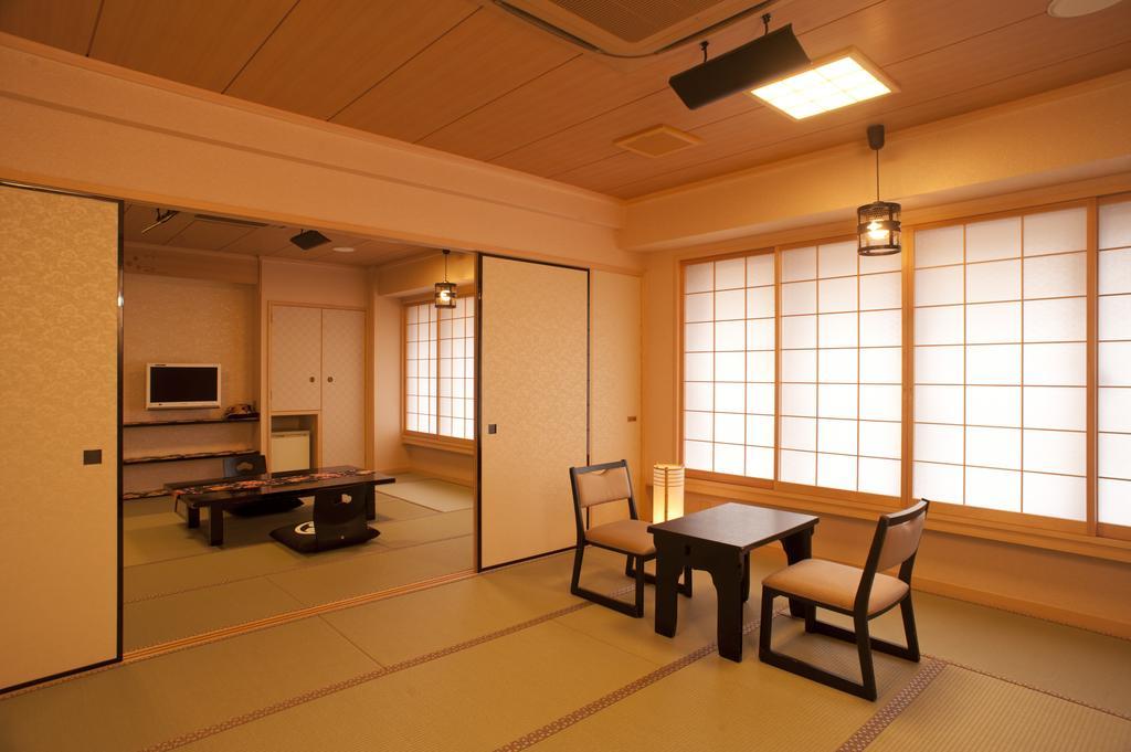 Japanese-Style Deluxe Room