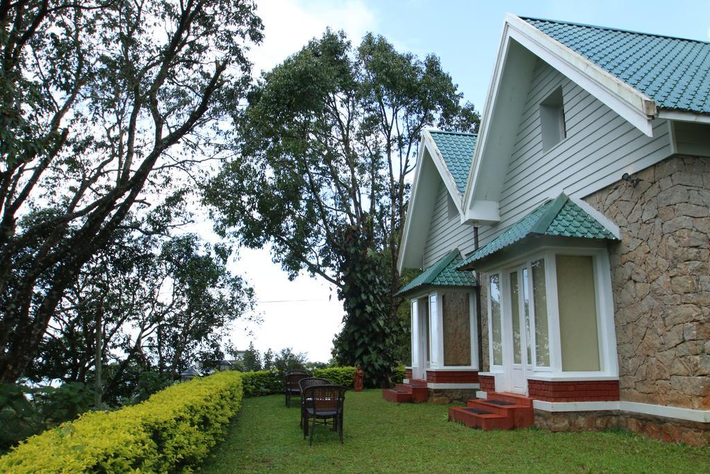 Colonial Cottage