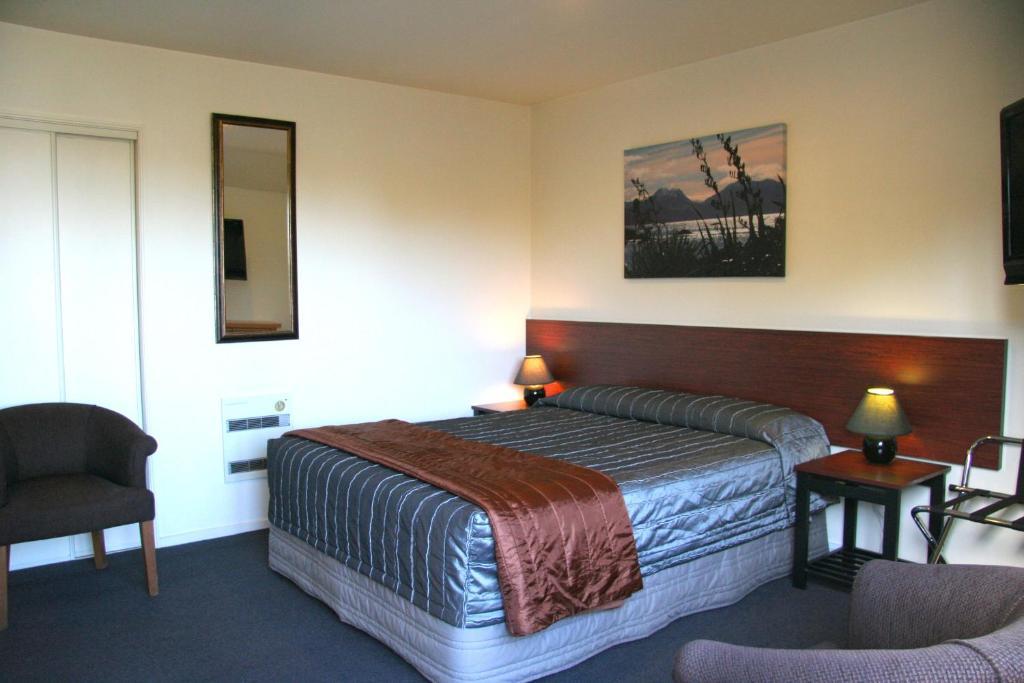 One Bedroom Family Apartment