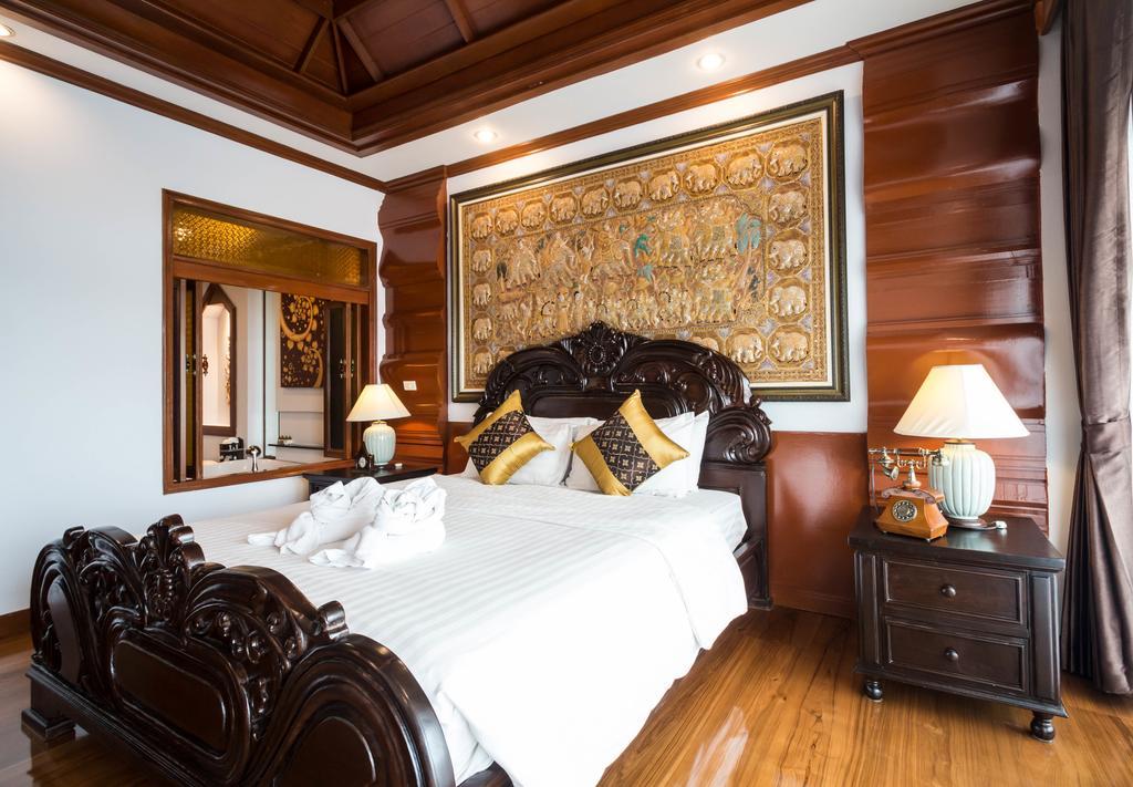 King Room with Pool View