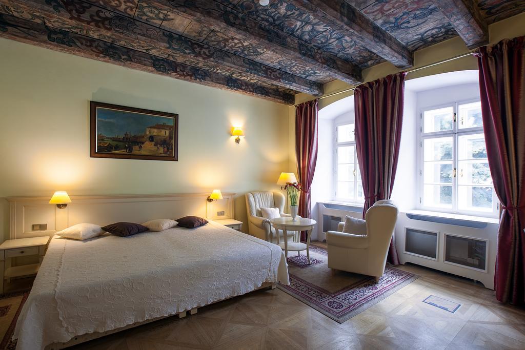 Superior Triple Room